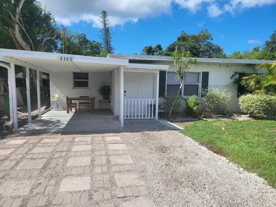 Entire Home By Siesta Key/Closed To Downtown Sarasota Bagian luar foto